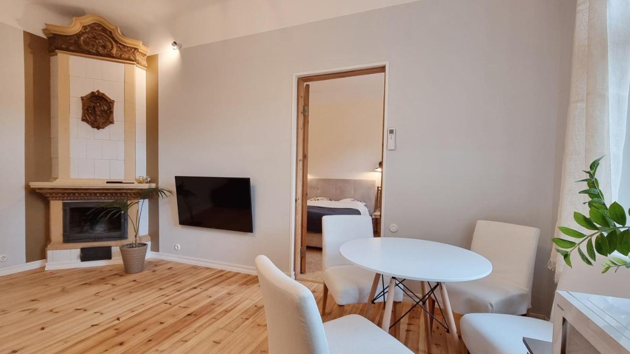 Aia Center Apartment With Sauna Parnu Exterior photo